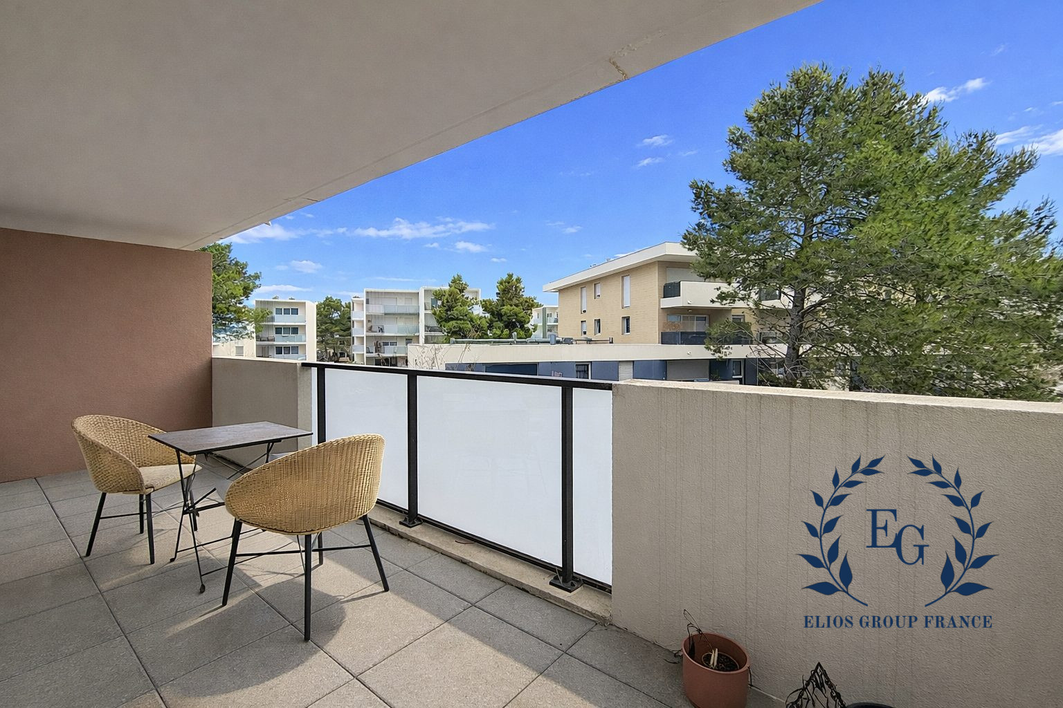 Studio avec grande terrasse-nobilis-immobilier-image1